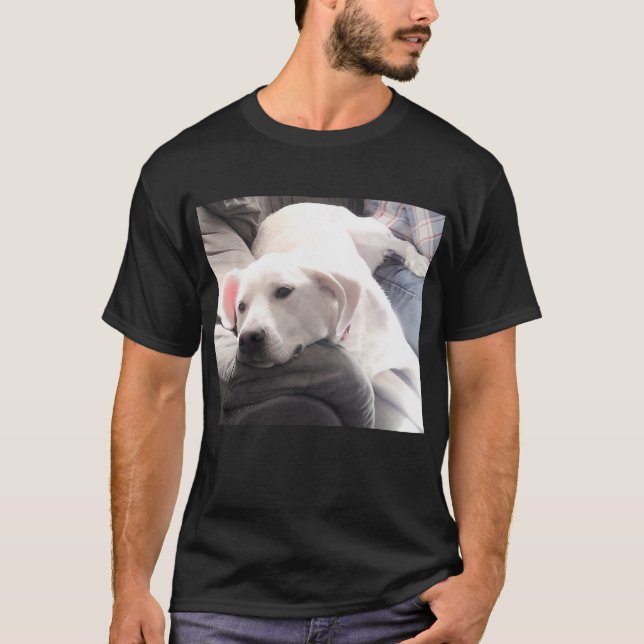 T-shirt Photo de mignon chien blanc Lazy avec meilleur ami (Devant)