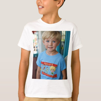 T-shirt photo d'un garçon de 6 ans, blonde, gamin, odieux