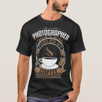 Photographe alimenté par 2 go tasse de café