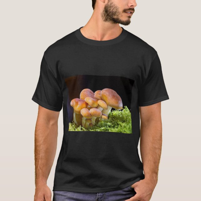 T-shirt Pièce d'art du champignon unique (Devant)