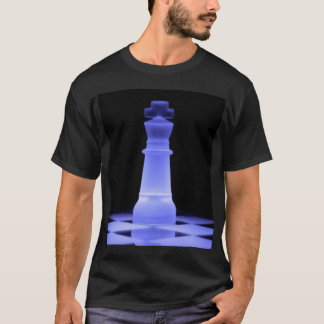T-shirt Pièce d'échecs rougeoyante bleue du Roi