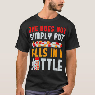 T-shirt Pilules Dans Une Bouteille Pharmacienne Technicien