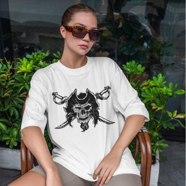 T-shirt Pirate (Créateur téléchargé)