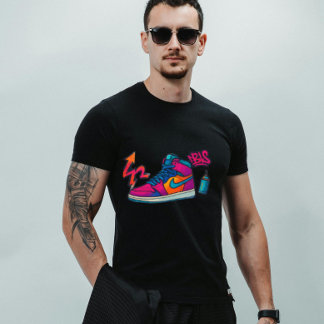 T-shirt Playful Urban Vibes – Bold Streetwear Sneaker Art