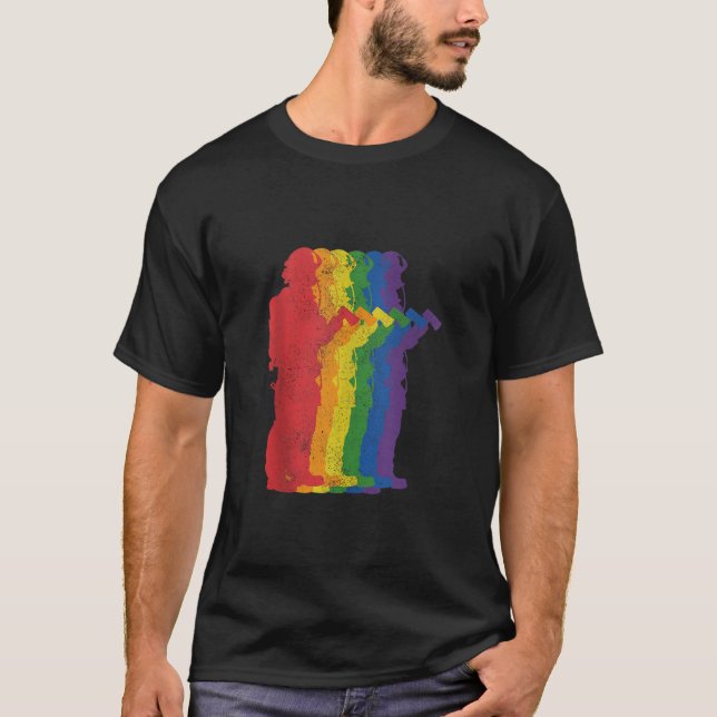 T-shirt Pluie du pompier Gay pride de pompier LGBTQ (Devant)