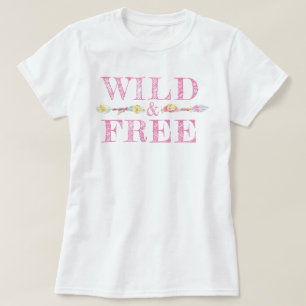 T-shirt Plumes et pièce en t sauvages et libres de slogan