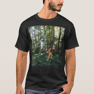 T-shirt Pluto Sasquatch