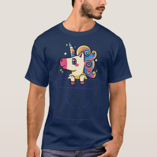 T-shirt Poche Unicorn par Tobe Fonseca