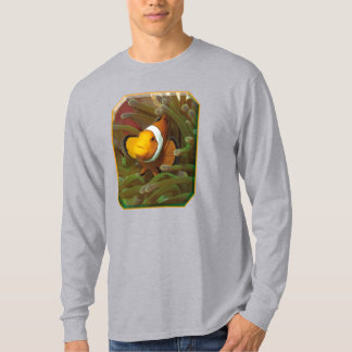 T-shirt Poisson clown dans l'anémone verte. Récif corallie