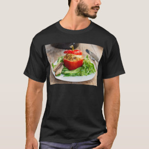 T-shirt Poivrons farcis au four avec sauce à la viande et 
