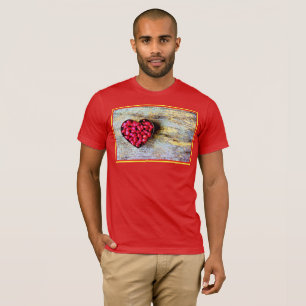 T-shirt "Pomegranates Heart Fruit" Belle Photo. Commandez 