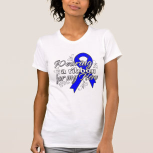 T-shirt Port d'un ruban bleu de conscience pour mon héros