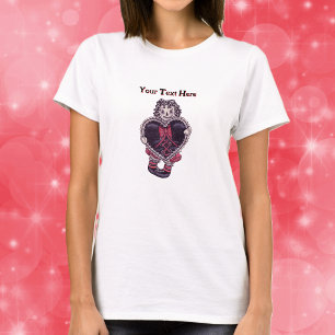 T-shirt Poupée de chiffon effrayante souriante avec un cœu