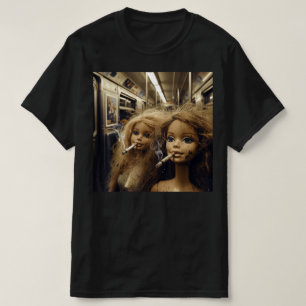 T-shirt Poupée en détresse fumant Poupée drôle visage Meme