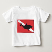 Bébé de drapeau de plongée de requin