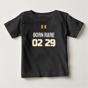 T-shirt Pour Bébé Bébé de l'année bissextile né le jour bémol