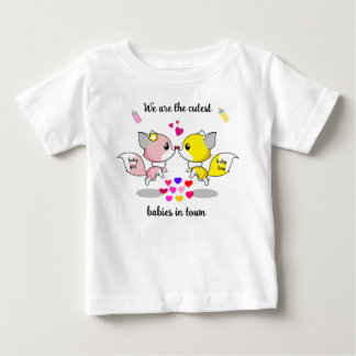 T-shirt Pour Bébé Bébé mignon renards s'embrasser avec des imprimés
