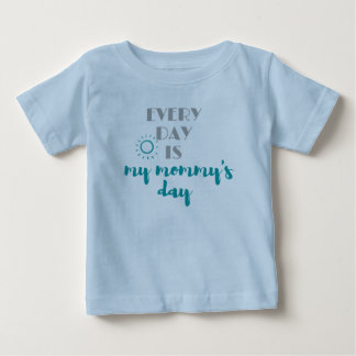 T-shirt Pour Bébé chaque jour est le jour de ma maman mignon