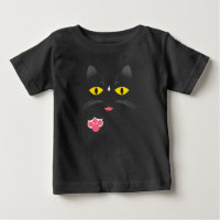 Chat noir avec les marques blanches