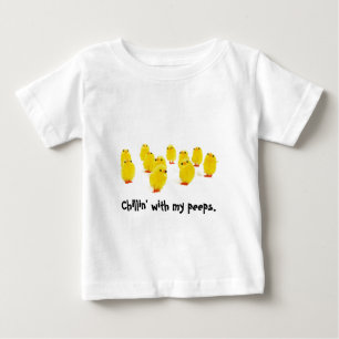 T-shirt Pour Bébé Chillin d'aimant de poussin avec mon habillement