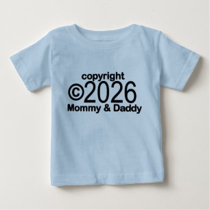 T-shirt Pour Bébé Copyright 2022 T-shirt Maman et Papa Bébé