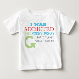 T-shirt Pour Bébé Dépendant au pokey à l'eau de rose