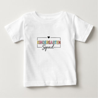 T-shirt Pour Bébé Équipe De Jardin D'Enfants Retour À L'École Vêteme