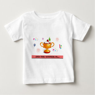 T-shirt Pour Bébé Et le gagnant est la coupe de dessert