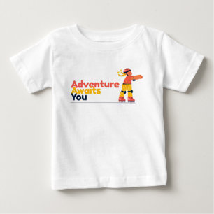 T-shirt Pour Bébé Fille jouant avec des patins