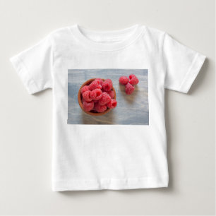 T-shirt Pour Bébé Framboises fraîches dans un bol