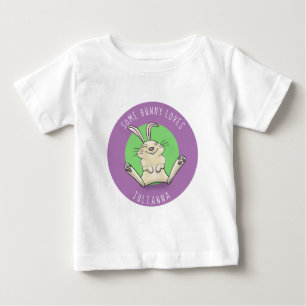 T-shirt Pour Bébé Illustration de dessin sur le lapin mignon