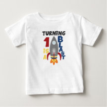 La première chemise de Rocket d'anniversaire,