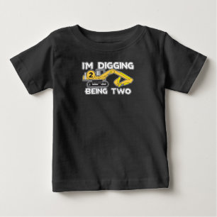 T-shirt Pour Bébé Le deuxième anniversaire de l'enfant Je creuse êtr