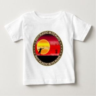 T-shirt Pour Bébé Le Plastique À La Place