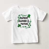 Le trèfle coupé dans le Patch St. Patrick's Day