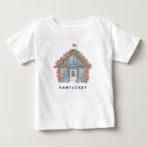 Petit Cottage de Nantucket avec Rosier Grimpant 