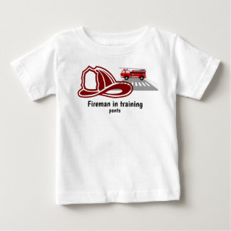 T-shirt Pour Bébé "Pompier en pantalon d'entraînement"