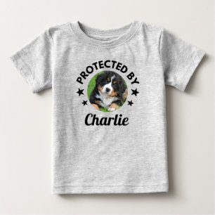 T-shirt Pour Bébé "Protégé par" Nom et photo du chien personnalisé