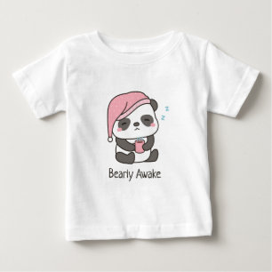 T-shirt Pour Bébé T-shirt bébé avec un jeu de mots sur un panda mign