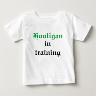 T-shirt Pour Bébé Voyou, dans la formation