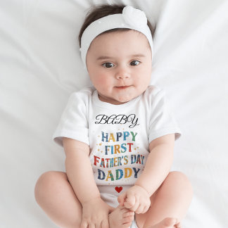 T-shirt Pour Les Tous Petits Bonne 1ère Fête des pères, Papa Coeur / Nom person