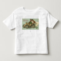 Enfants dans une voiture avec des shamrocks