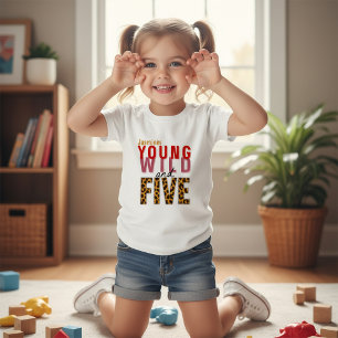 T-shirt Pour Les Tous Petits Jeune Sauvage et Cinquième Anniversaire Léopard En