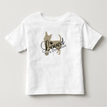 Tee pour tout-petit aimé par un Chihuahua