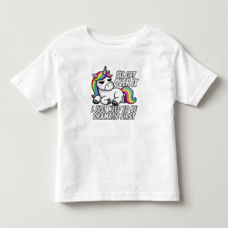 T-shirt Pour Les Tous Petits Unicorne dramatique surmontant le style
