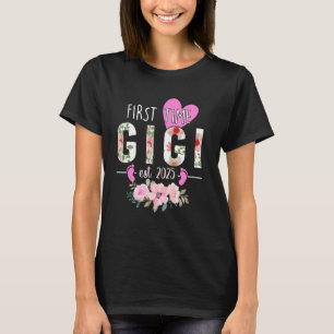 T-shirt Première Fois Gigi Est. 2025 Promu À La Nouvelle G