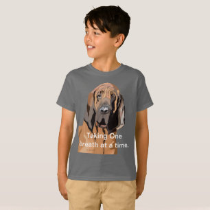 T-shirt Prendre Une Respiration À La Fois Bloodhound