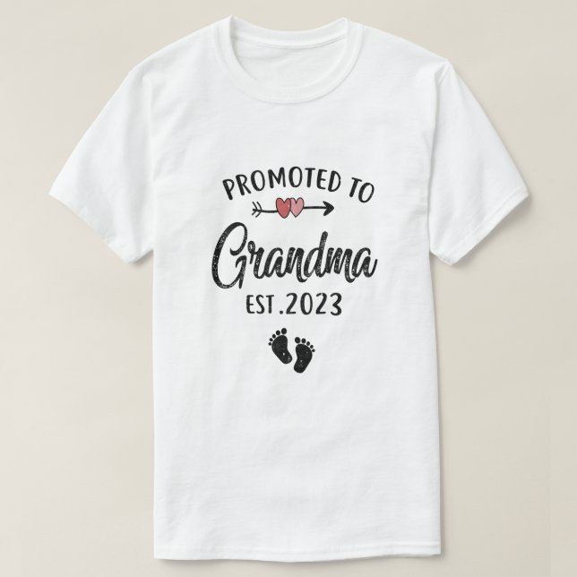 T-shirt Promoted To Grandma 2023 Funny New Grandma First T (Design devant)