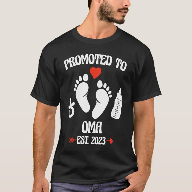 T-shirt Promoted To Oma 2023 First Time New Grandma Pregna (Devant)
