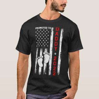 T-shirt Promted To Daddy 2022